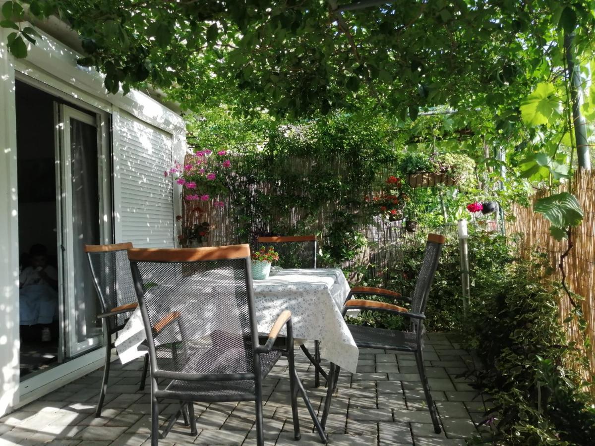 Apartment Golden Dreams Podstrana Exterior foto